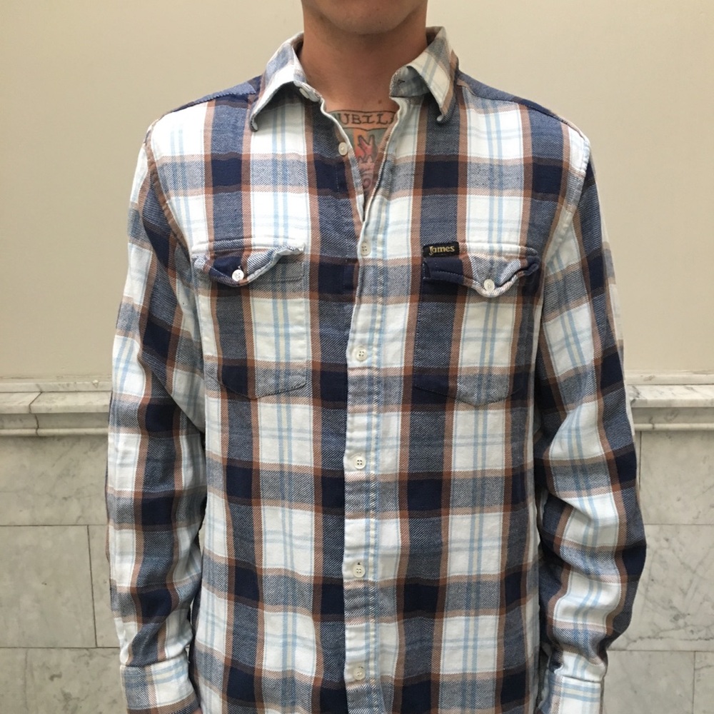 JAMES Men’s Flannel (Like New!!!)